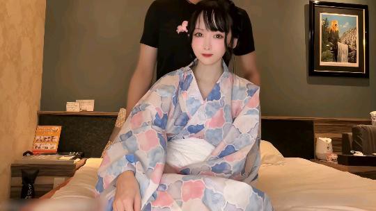日韩欧美三级在线-一女二男3p啪啪图动图